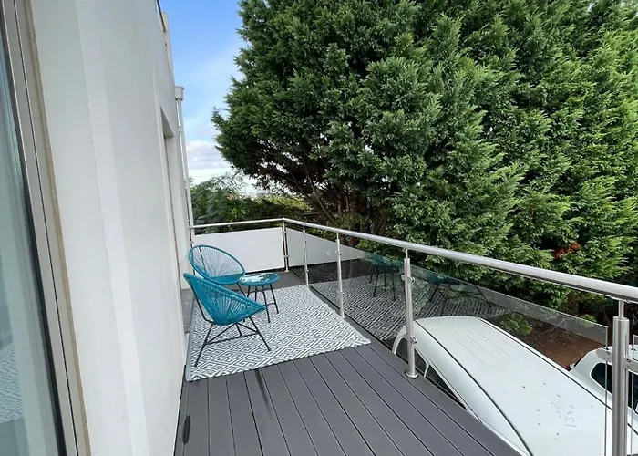 Tronqueiras * Praia da Vitória