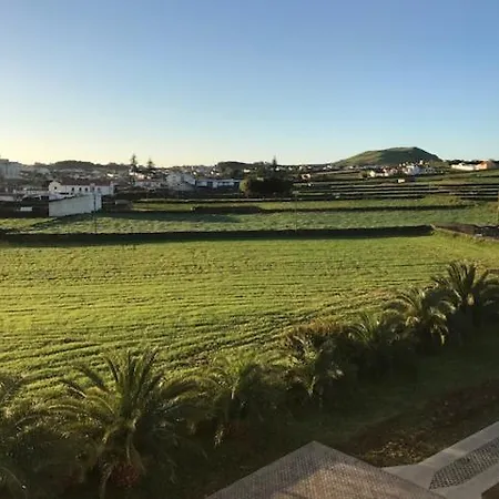 Tronqueiras Praia da Vitória